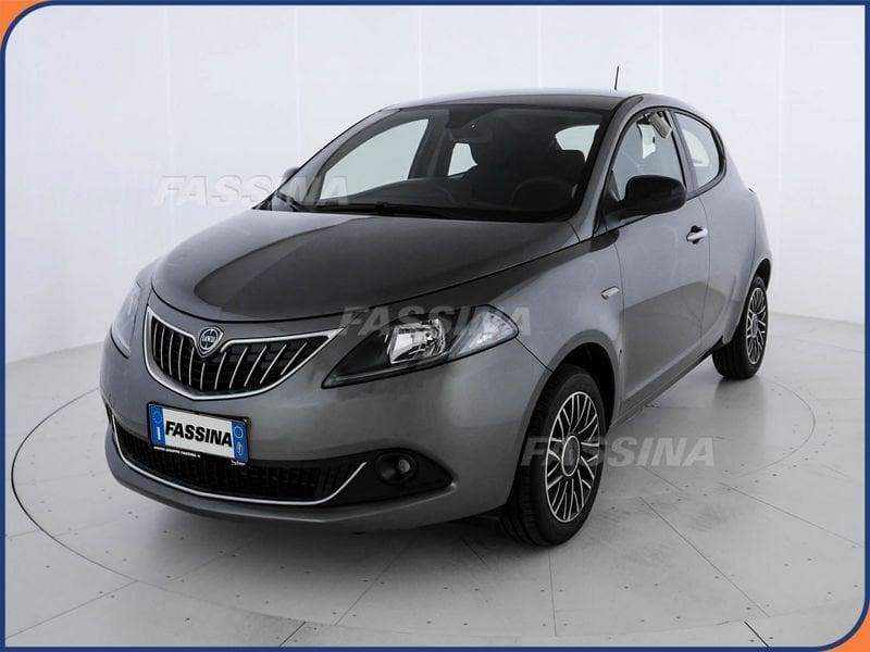 Lancia Ypsilon Ypsilon 1.0 FireFly 5 porte S&S Hybrid Platino