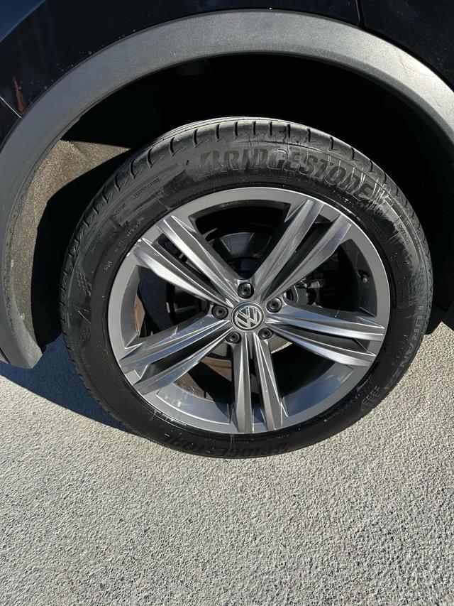 VOLKSWAGEN Tiguan 1.5 TSI 150 CV DSG ACT R-Line