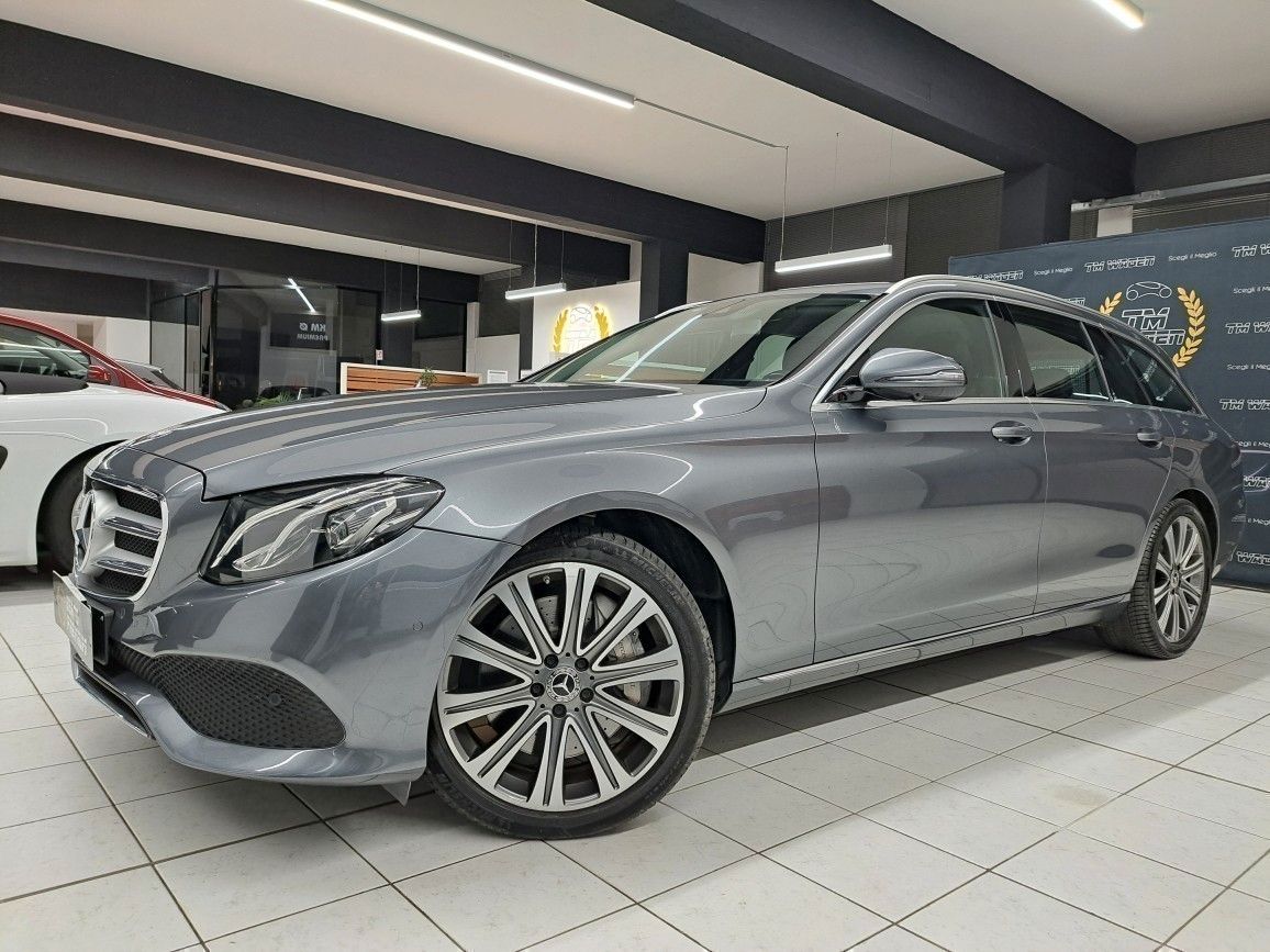 Mercedes-Benz E 400 333 CV Premium 4matic auto