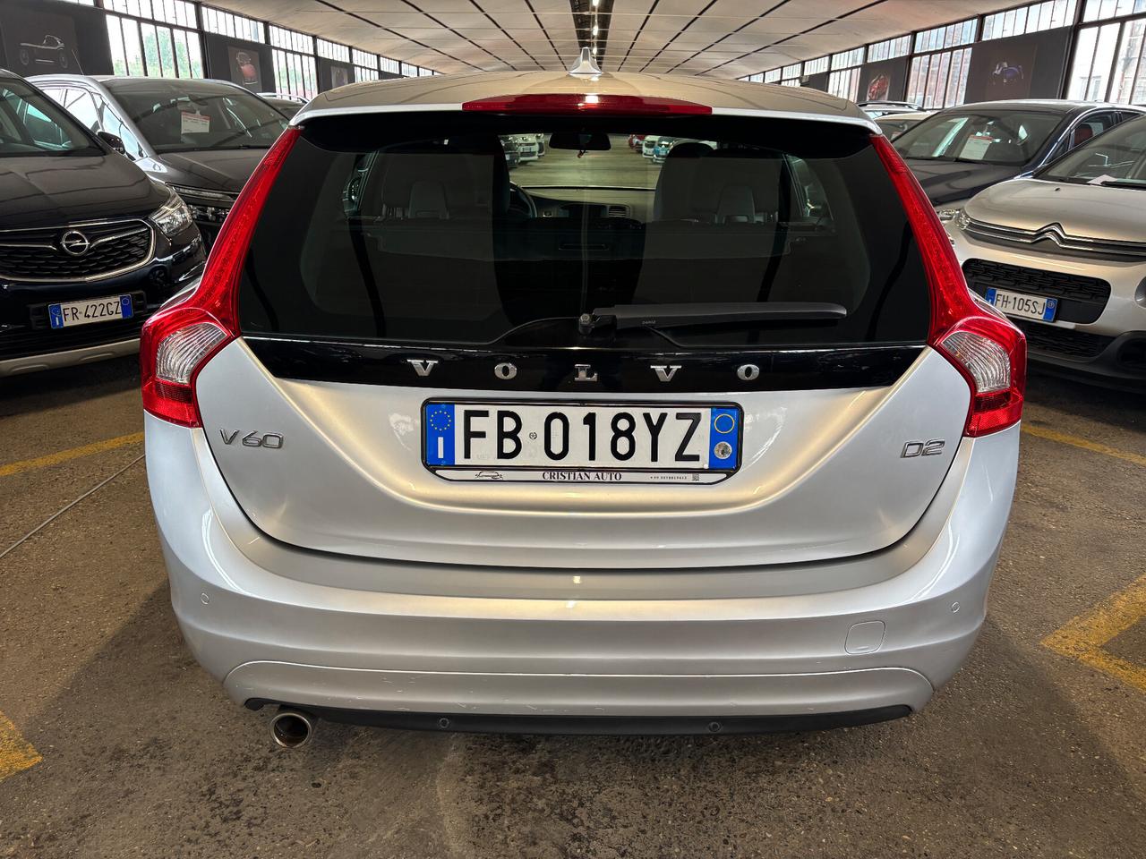 Volvo V60 1.6 84kw 115cv Momentum NEOPATENTATO