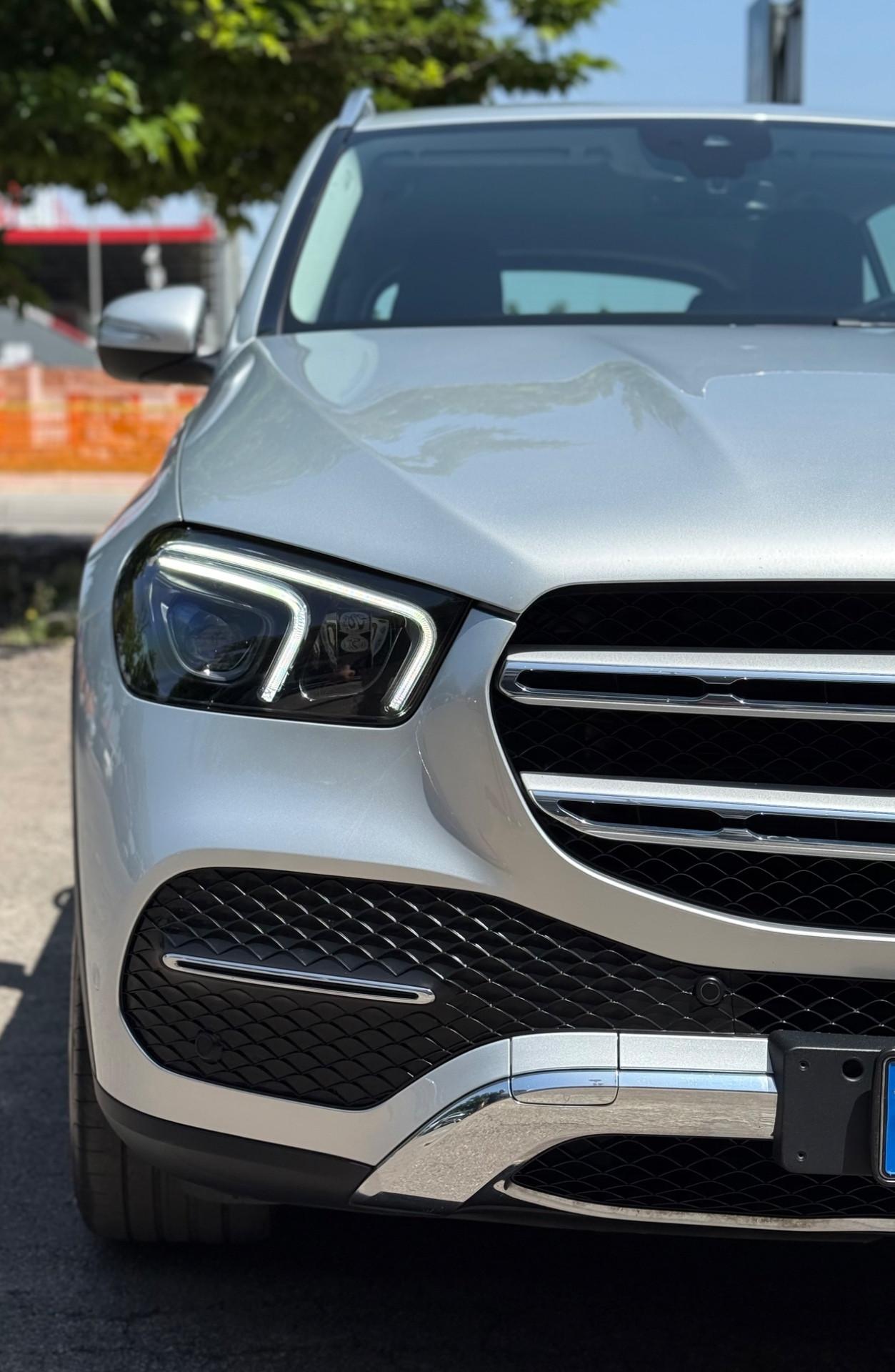 Mercedes GLE 300d Sport 4Matic 245CV Luci Ambient