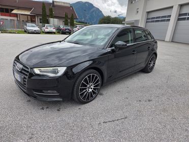 Audi A3 Sedan 1.6 TDI clean diesel S tronic Ambition