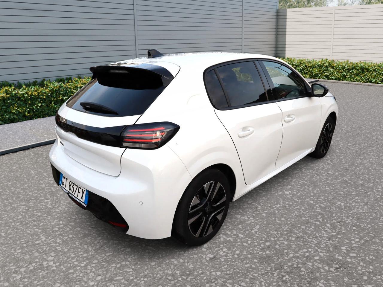PEUGEOT 208 1.2cc PureTech 100cv S&S ALLURE