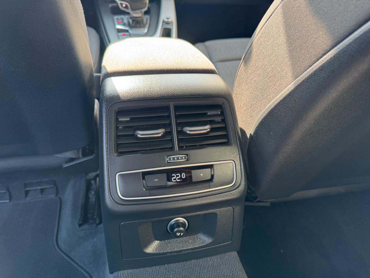 Audi A4 Avant 35 TDI/163 CV S tronic Business Advanced