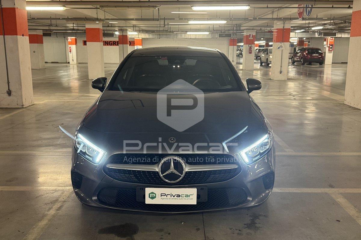 MERCEDES A 180 d Automatic Business