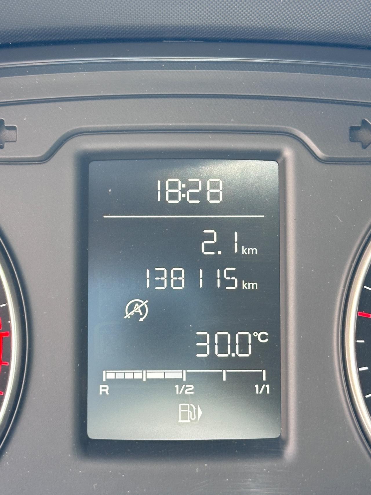 Audi A1 SPB 1.6 TDI S-LINE-2014 XENO/18”