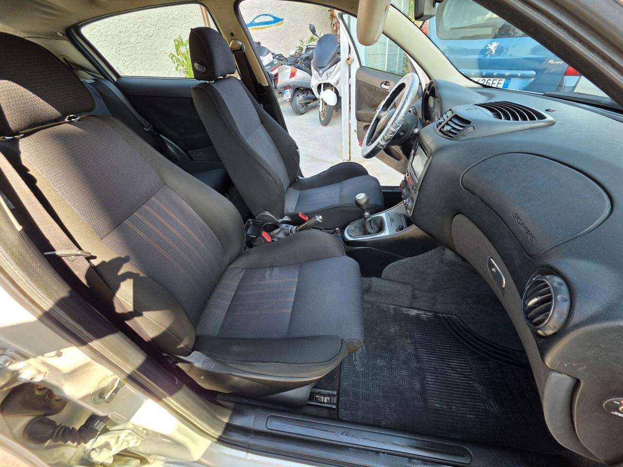 Alfa Romeo 147 1.9 JTD M-JET 16V 5 porte Prog.