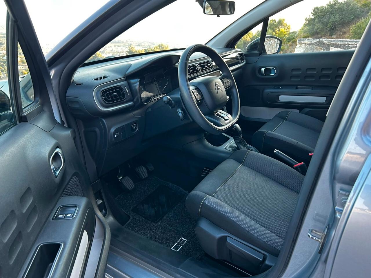 Citroen C3 PureTech 83 S&S Shine UNIPROPRIETARIO