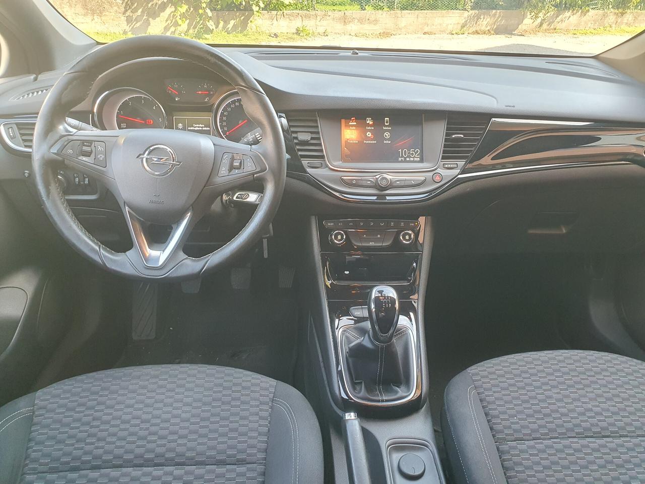 Opel Astra 1.6 CDTi Berlina 110CV Euro6