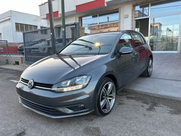Volkswagen Golf 7.5 1.6 TDI 110 CV Highline BlueMotion-2017
