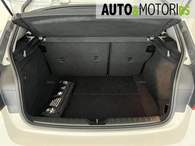 BMW 116 116i Advantage *FARI LED NAVI PDC*