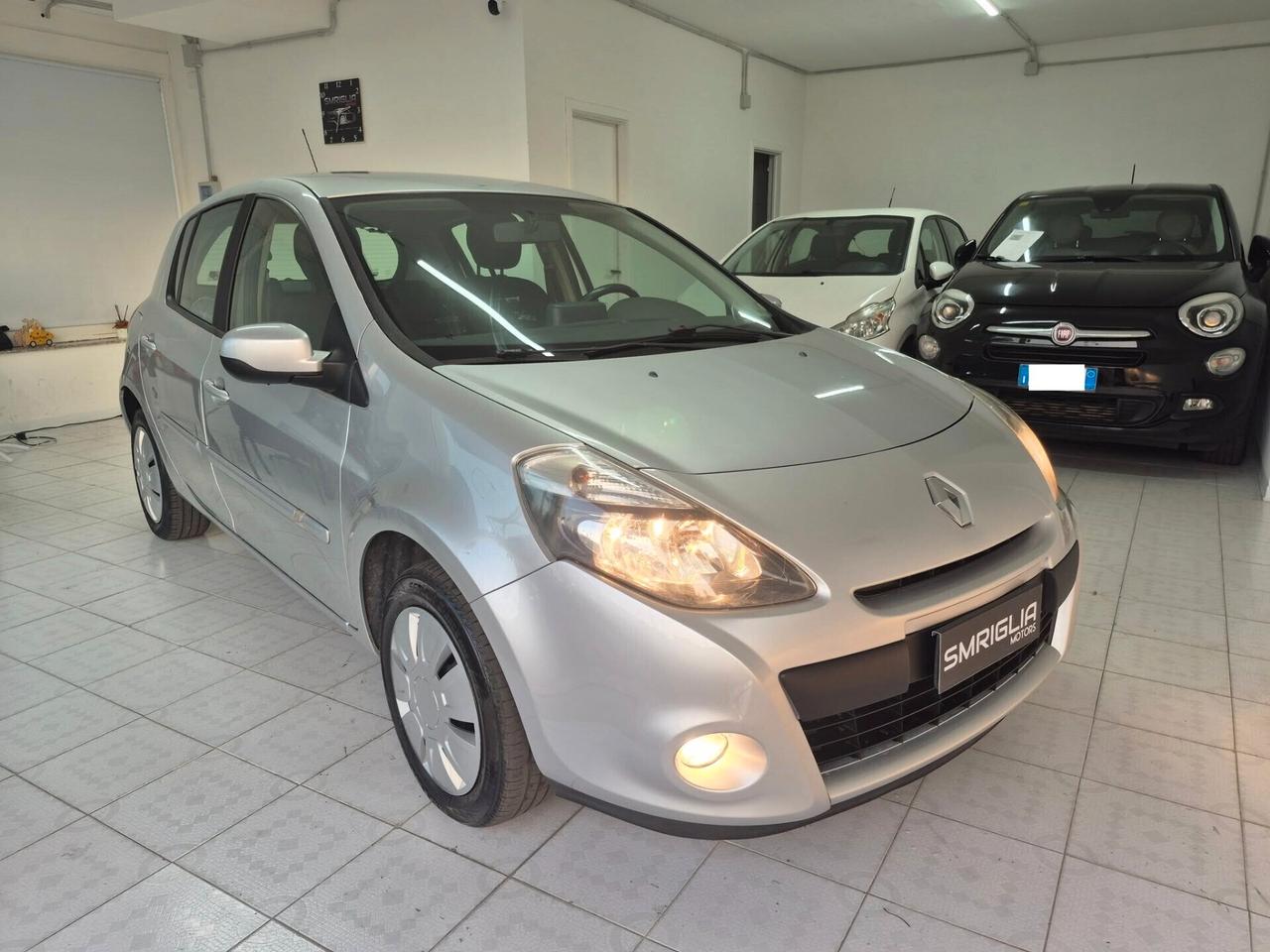 Renault Clio 1.2 16V 5 porte NAVIGA-SENSORI-PARCH-