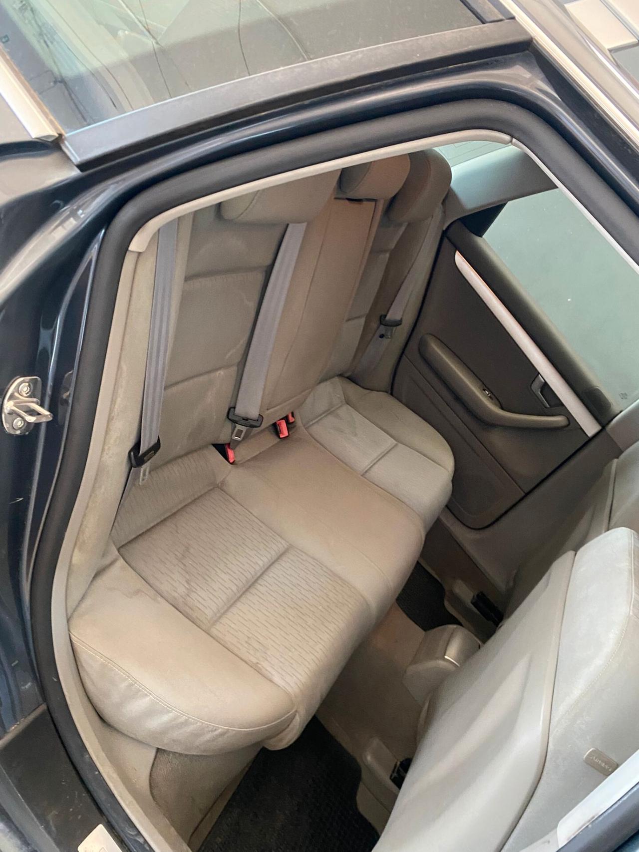 Audi A4 2.0 16V TDI Avant