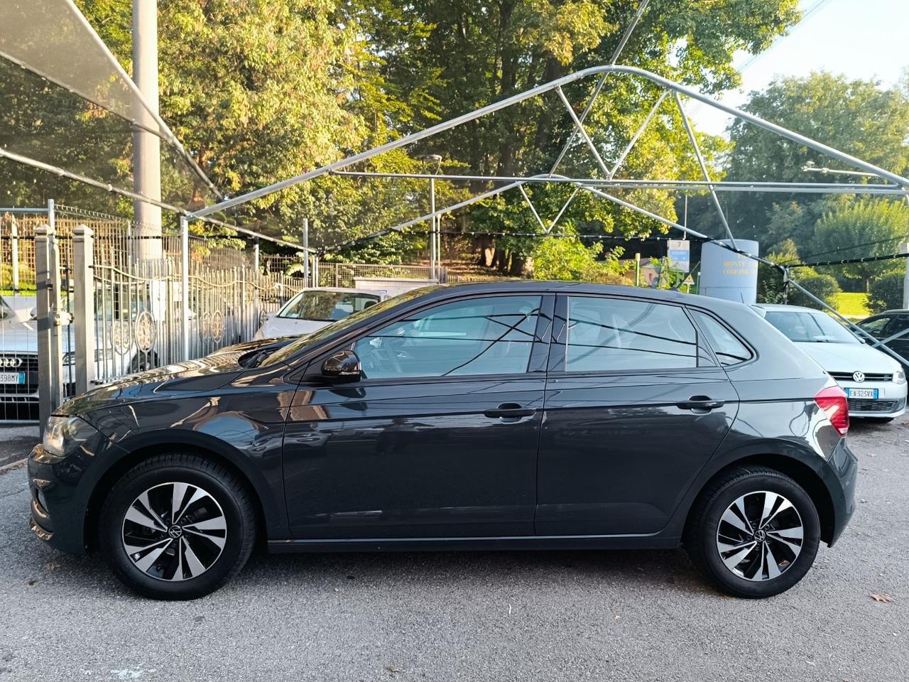 Volkswagen Polo 1.0 TSI Comfortline PACK SENSOR