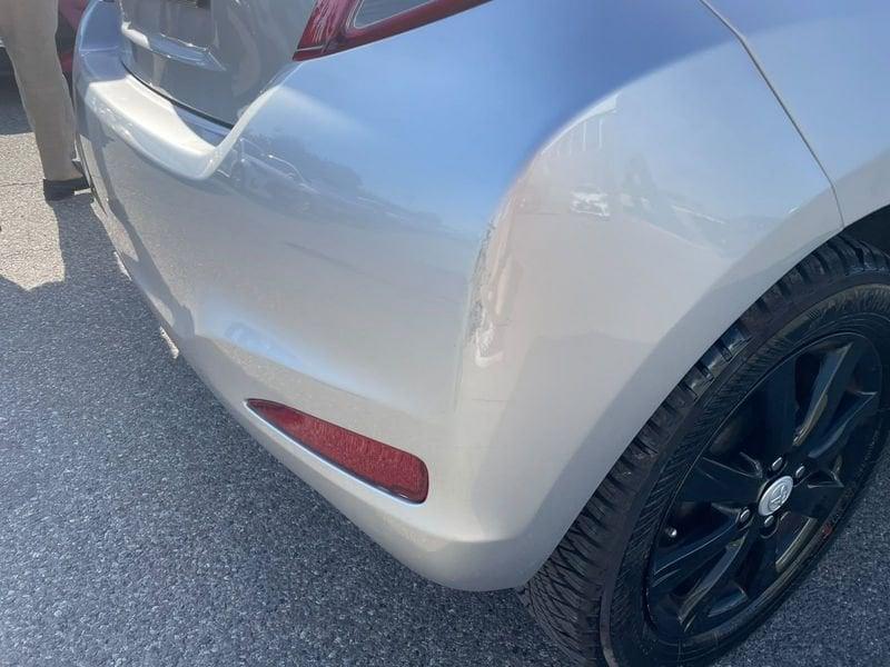 Toyota Yaris Yaris 5p 1.3 Lounge s&s cvt