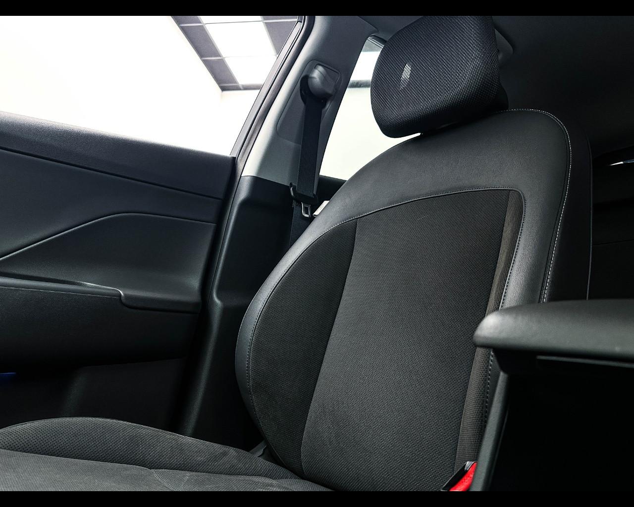 HYUNDAI Kona 2ªs. (2023-->) - Kona EV 64.8 KWh Exclusive