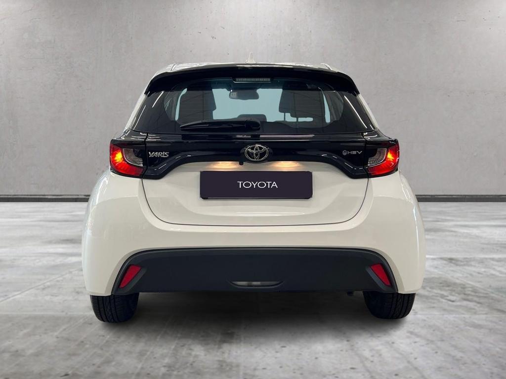 Toyota Yaris 1.5 hybrid Active