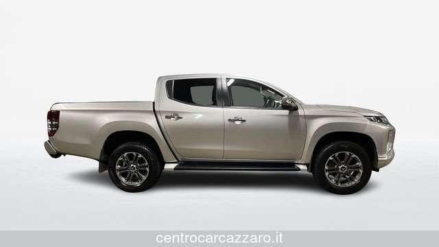 Mitsubishi L200 Double Cab. 2.3 150cv Intense 4WD Super Select +