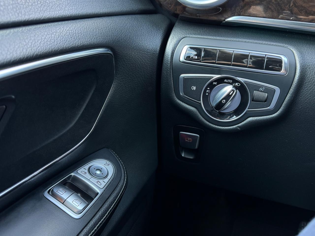 Mercedes V 220 CDI Premium Long 8 Posti