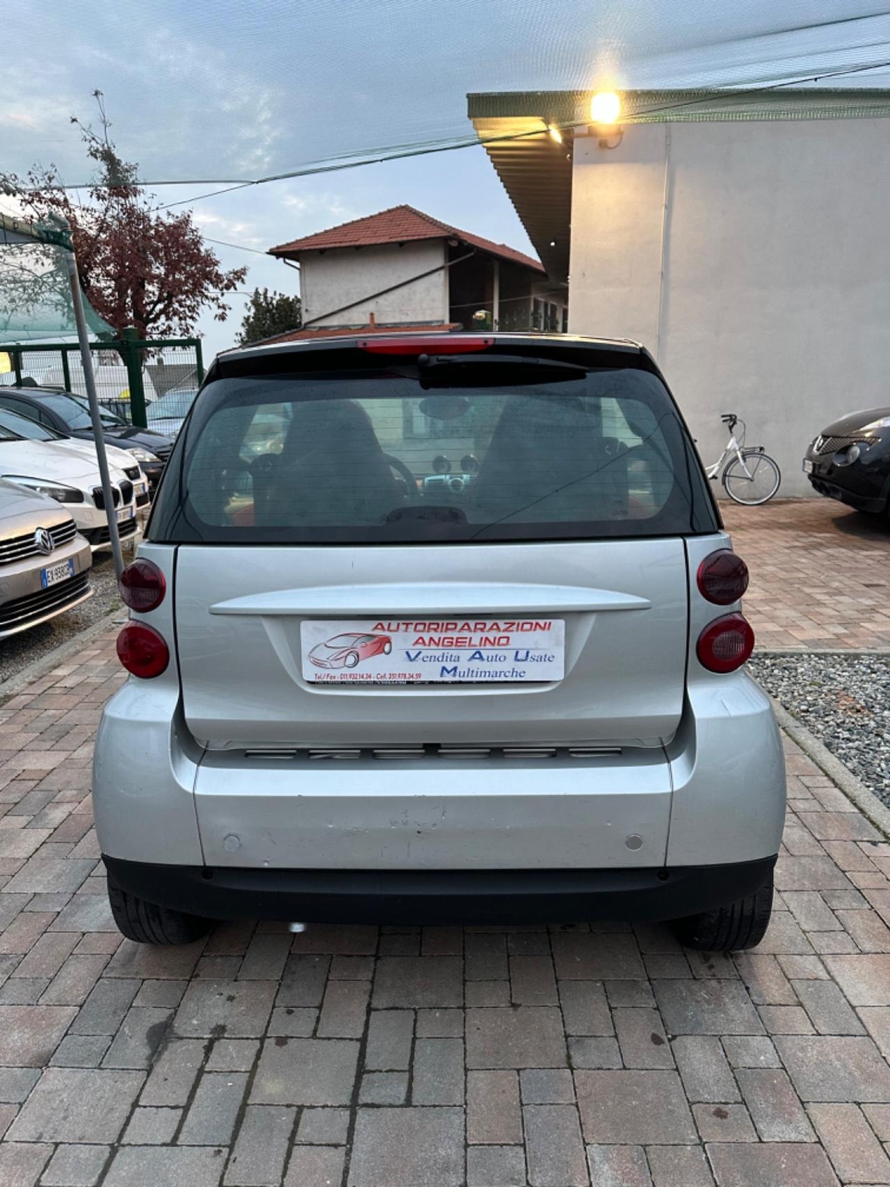 Smart ForTwo 1000 62 kW coupé passion