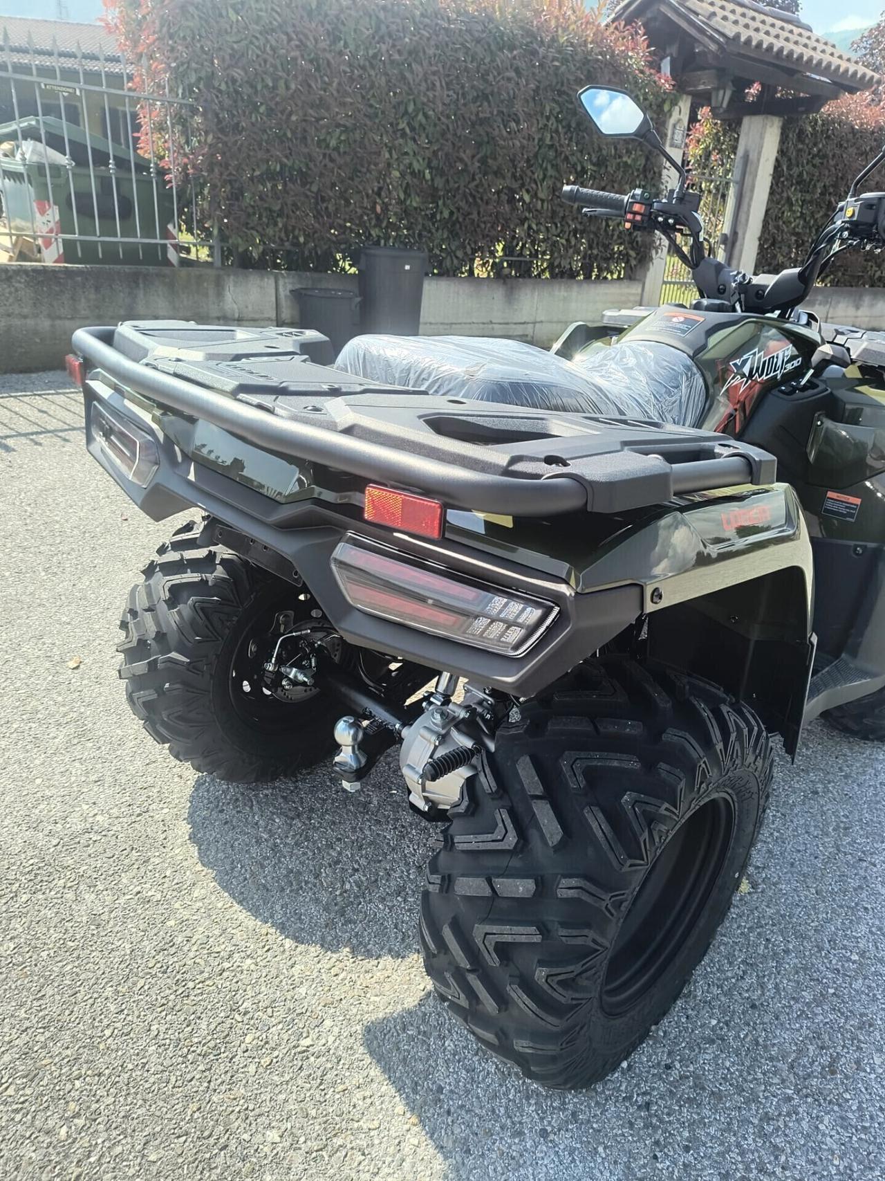 QUAD 300 CON RIDOTTE LONCIN XWOLF