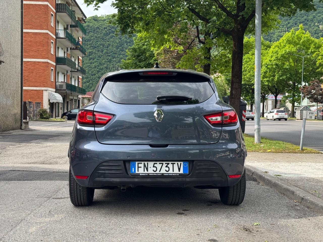 Renault Clio dCi 8V 75 CV Start&Stop 5 porte Energy Duel