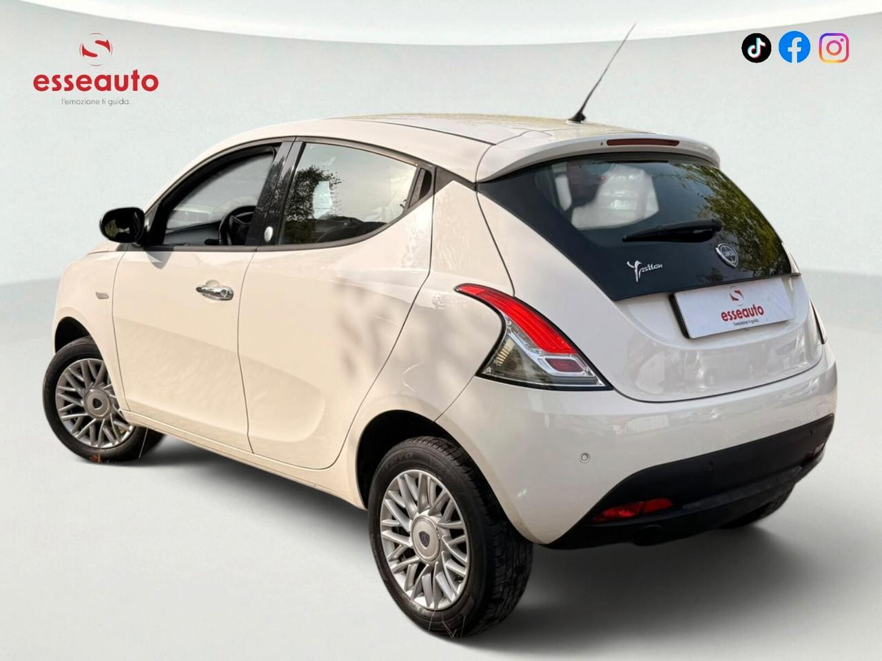 Lancia Ypsilon 0.9 TwinAir 85cv Gold