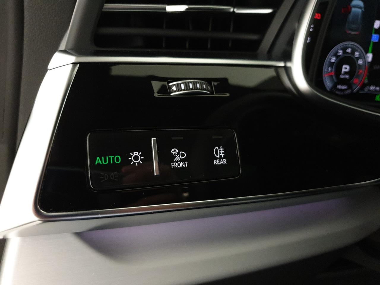 55TFSI 340CV quattro tiptronic Sport