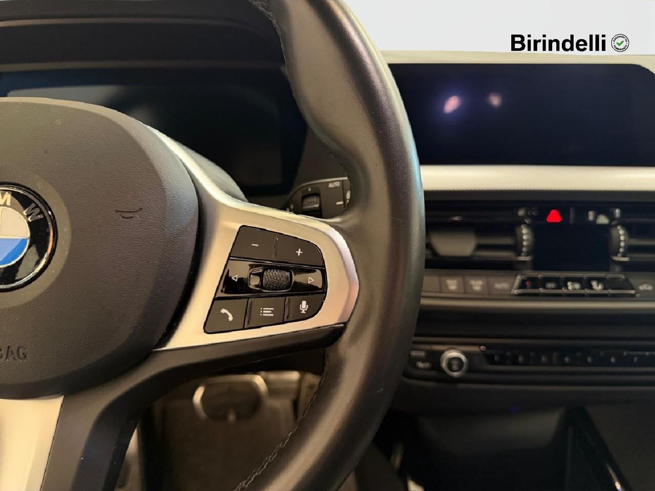 BMW Serie 1 (F40) - 116d 5p. Msport