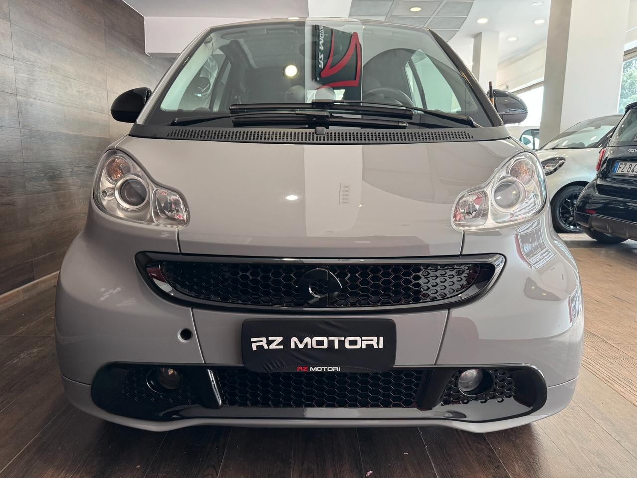 Smart ForTwo Cabrio 1.0 mhd Pulse 71cv-SERVOSTERZO-ITALIANA