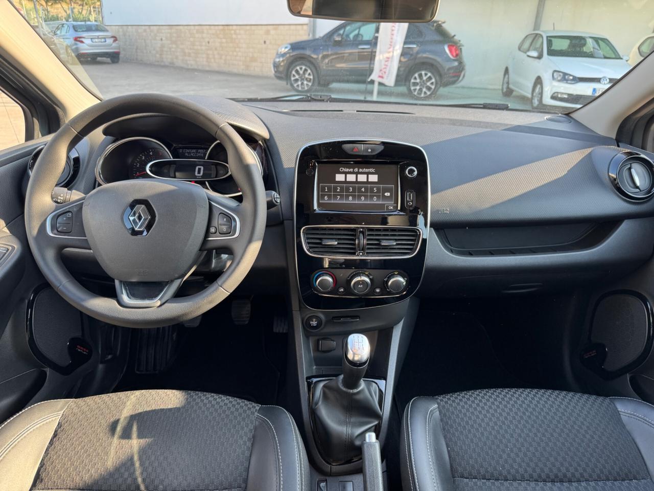 Renault Clio dCi 8V 90 CV 5 porte Duel