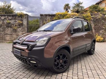 Fiat Panda 1.0 Mild Hybrid City Cross TRUSSARDI