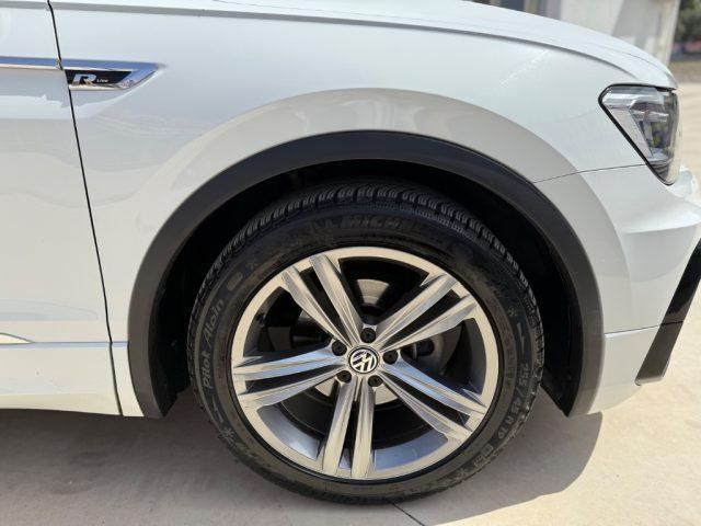 VOLKSWAGEN Tiguan R-LINE unicpro/GARANZIA iva deducibile