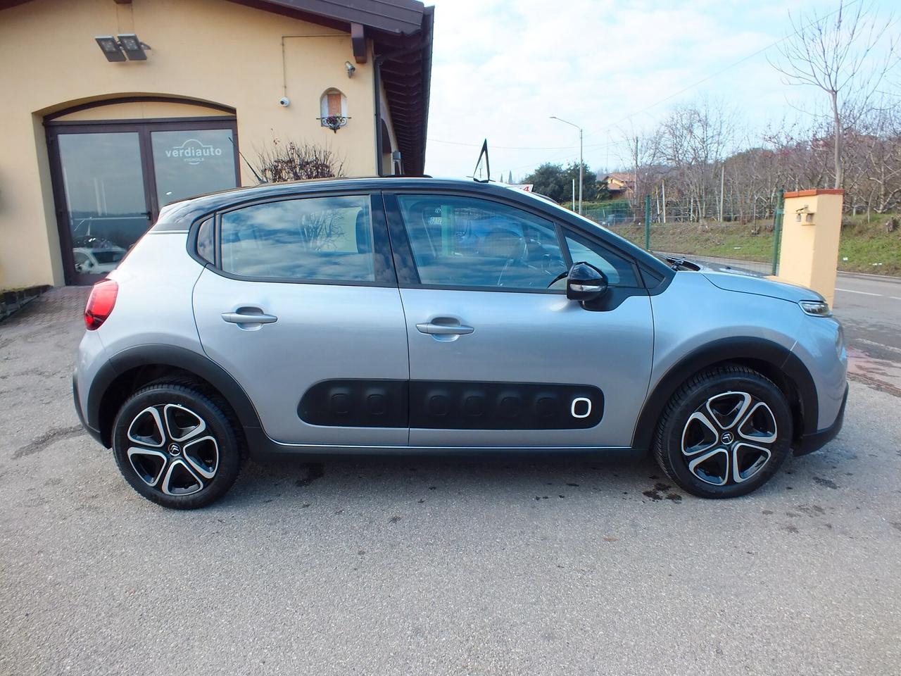 CITROEN C3 SHINE UNIPROPIETARIO 21.000 KM !