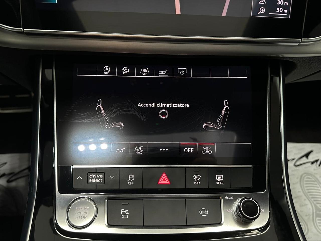 Audi Q8 50 TDI quattro tiptronic S-line Identity Black 2019 3.0 Ibrida/Diesel