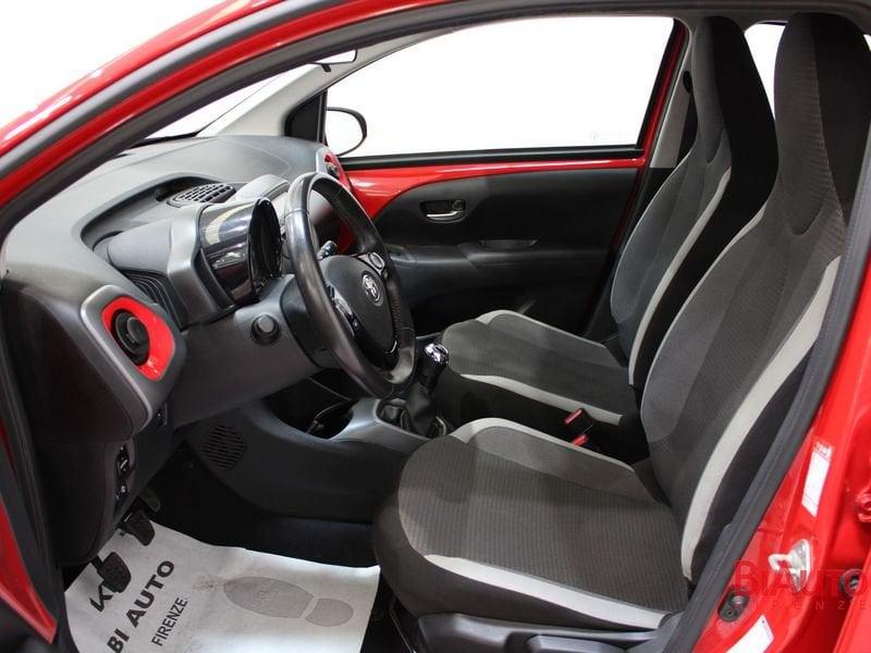 Toyota Aygo Aygo 5p 1.0 x-cool 72cv