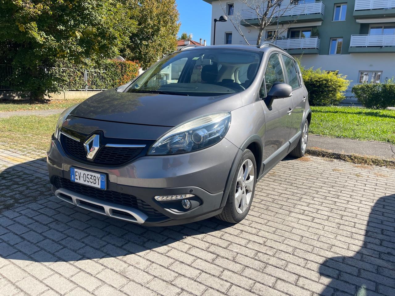 Renault Scenic Scénic XMod 1.5 dCi 110CV EDC Wave