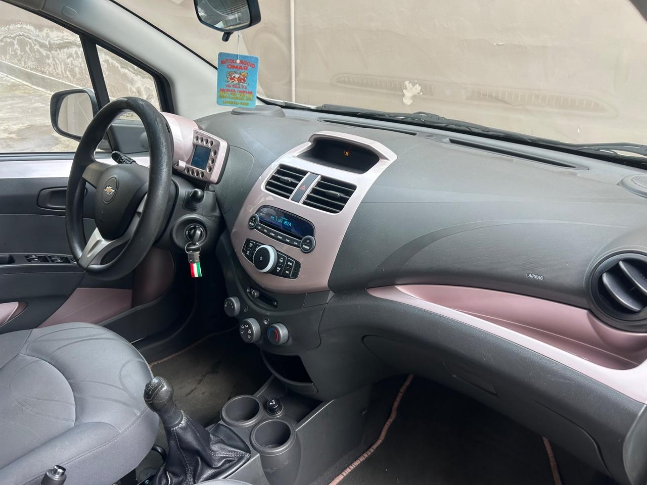 Chevrolet Spark 1.0 GPL Eco Logic Pink Lady Special Edition