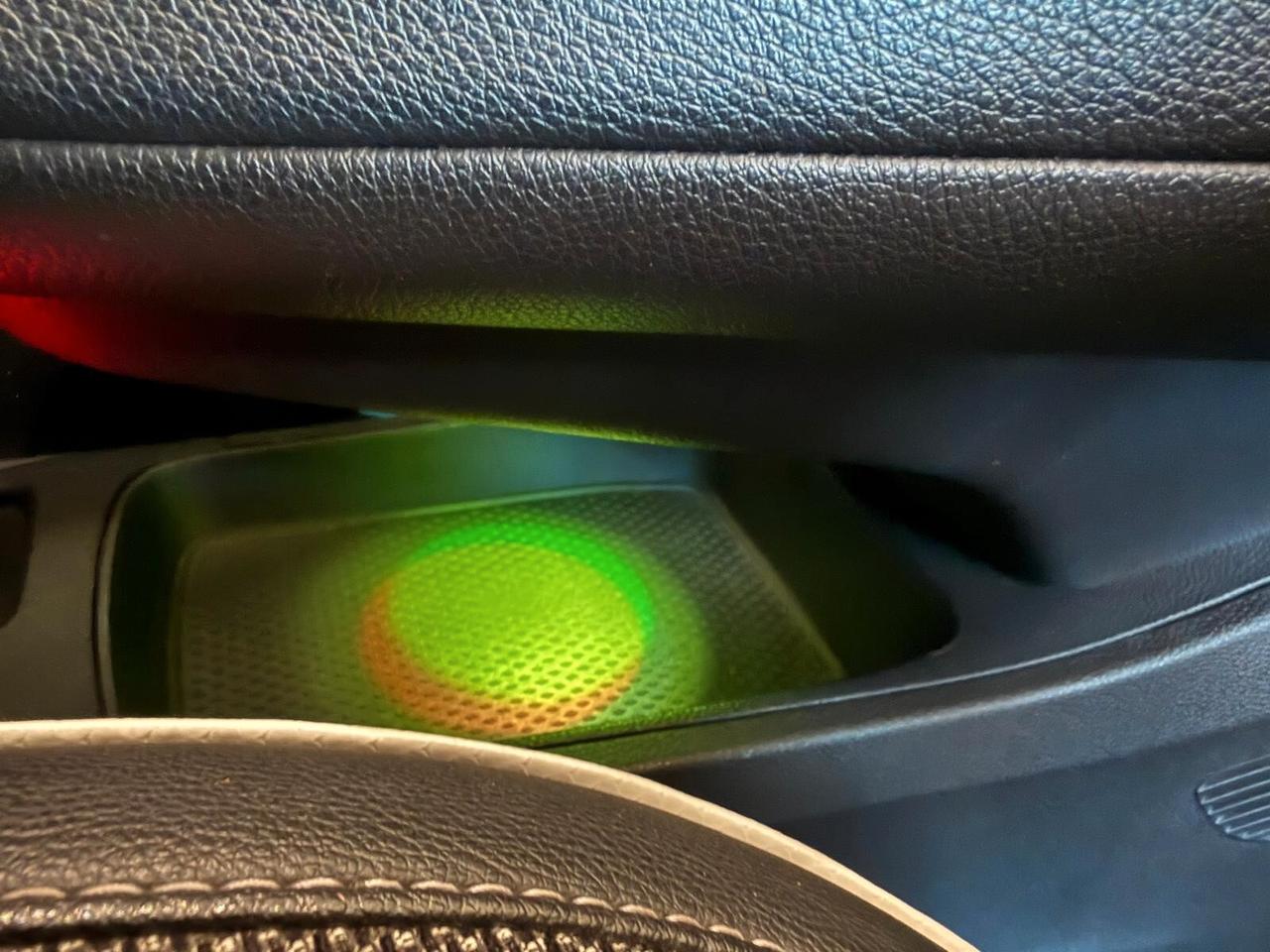 Renault Captur Plug-in Hybrid E-Tech 160 CV Initiale Paris