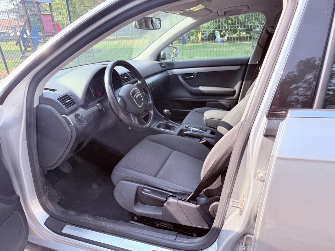Audi A4 2.0 TDI 170CV 4X4 -UNICO PROPRIETARIOOOOO