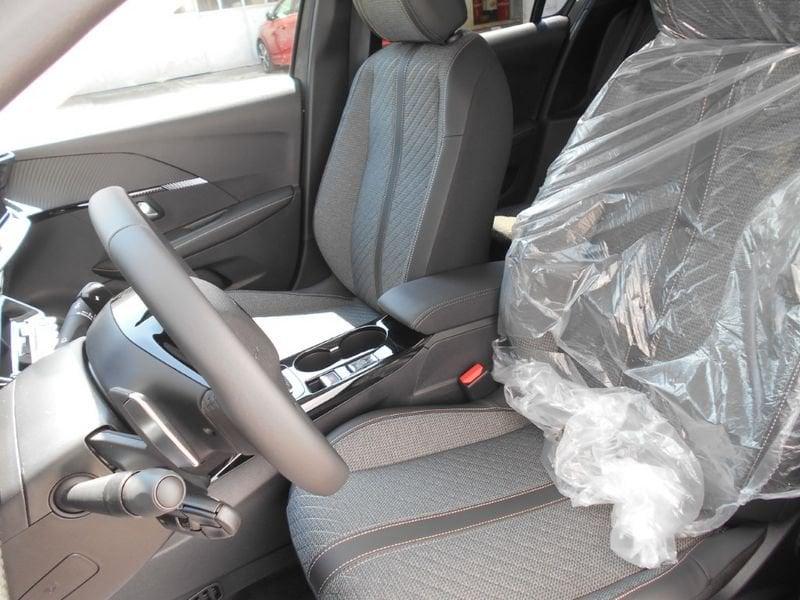 Peugeot 208 110 hybrid Allure Navigat Finanziato