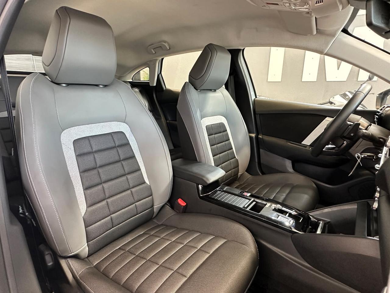 Citroen C4 PureTech 130 S&S EAT8 Plus