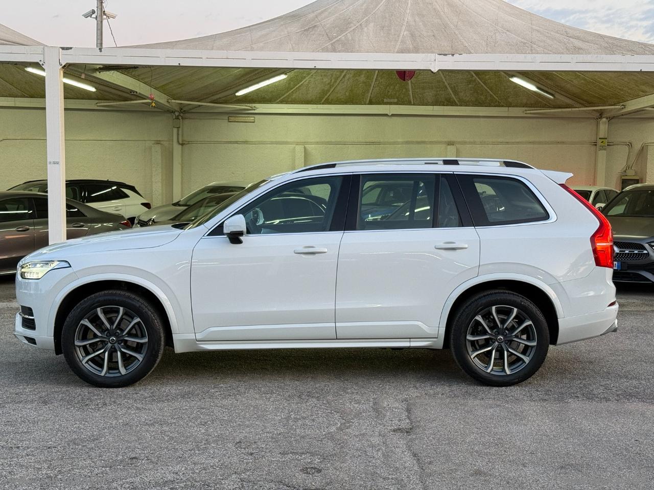 VOLVO XC90 D4 Geartronic Momentum N1