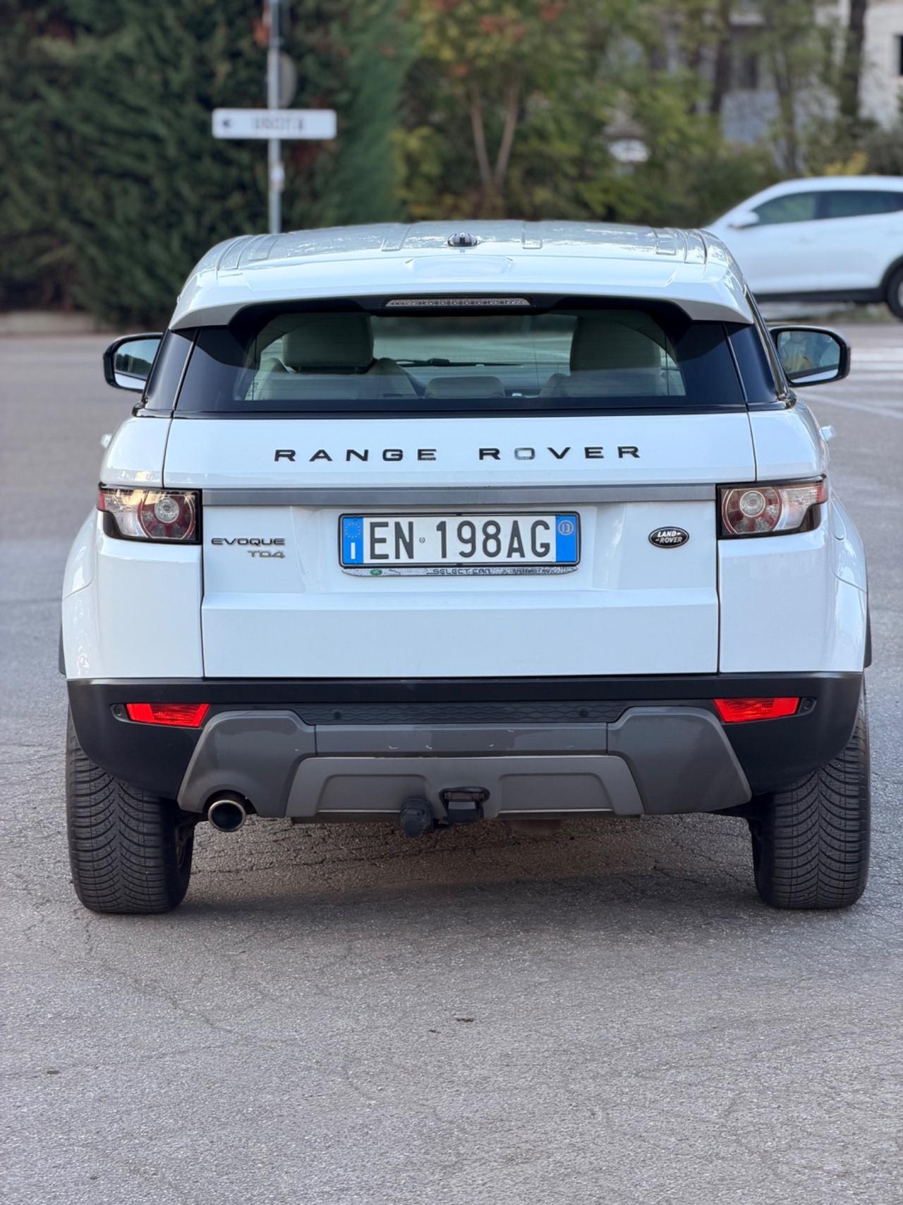 Land Rover Range Evoque 2.2 TD4 5p. Dynamic