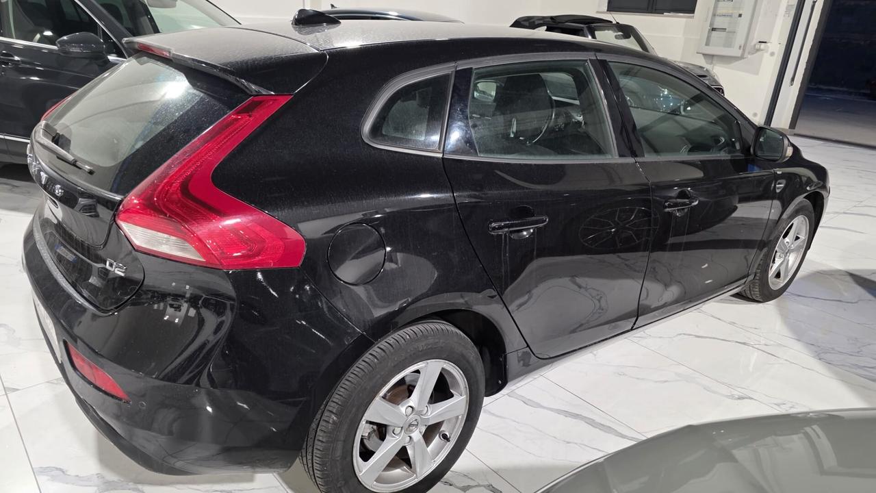 Volvo V40 D2 Business