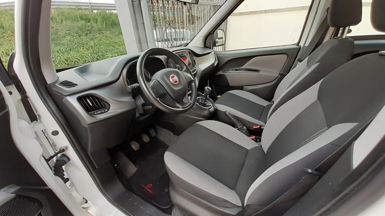 Doblo tetto alto trasporto disabili 1.6 MJT €6