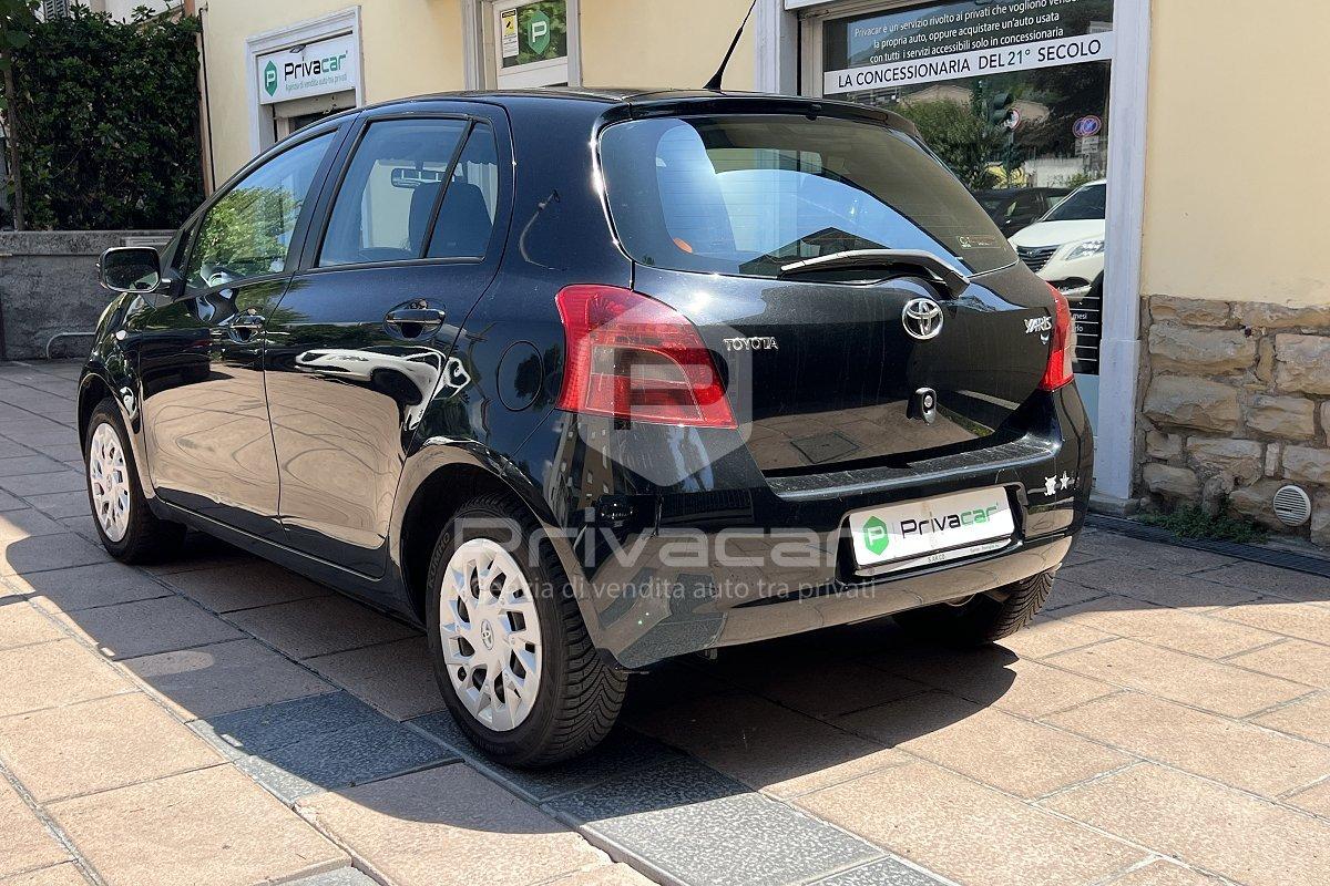 TOYOTA Yaris 1.0 5 porte Sol