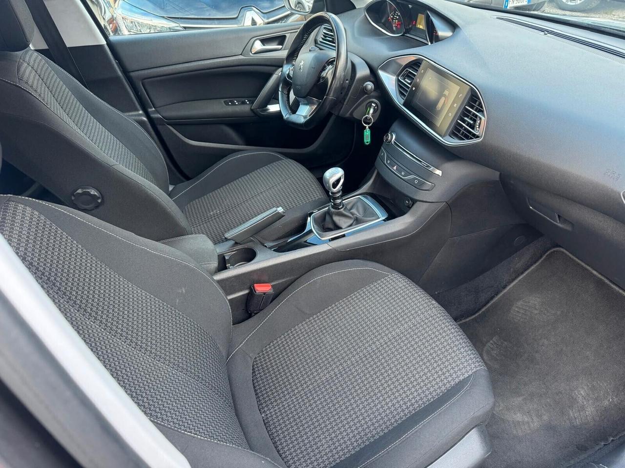 Audi A4 Avant 3.0 TDI quattro S tronic Business Sport S-LINE LINE