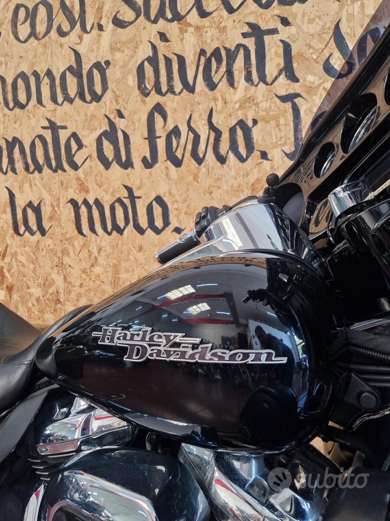 Harley-davidson FLHX Street Glide