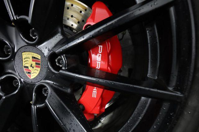 PORSCHE 911 911 Carrera 4S